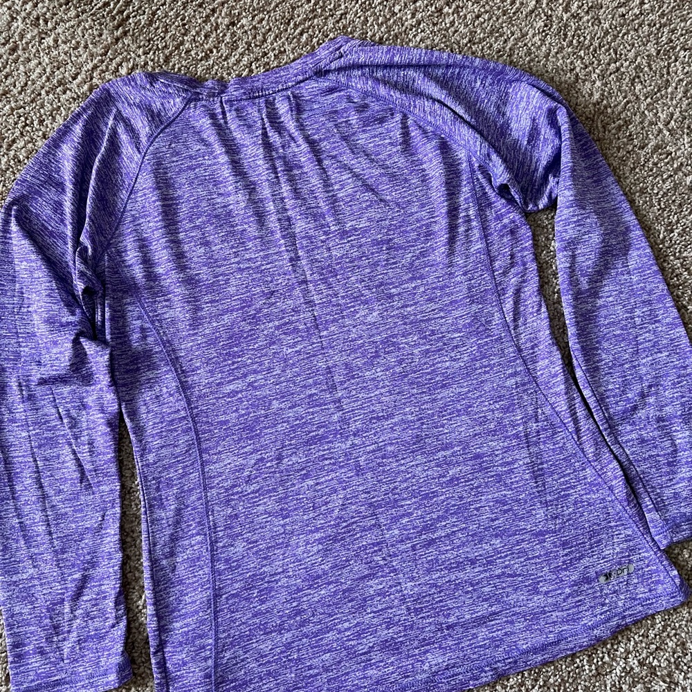 Ladies Reebok dri-fit top - Picture 3 of 4